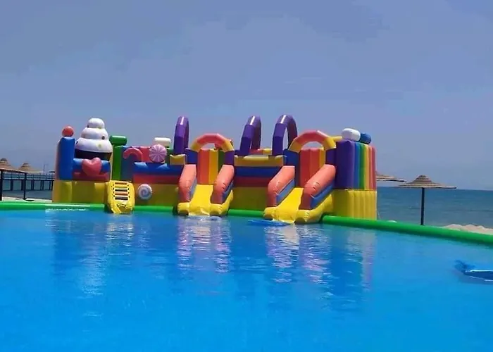 With Private Pool Cancun 52 *